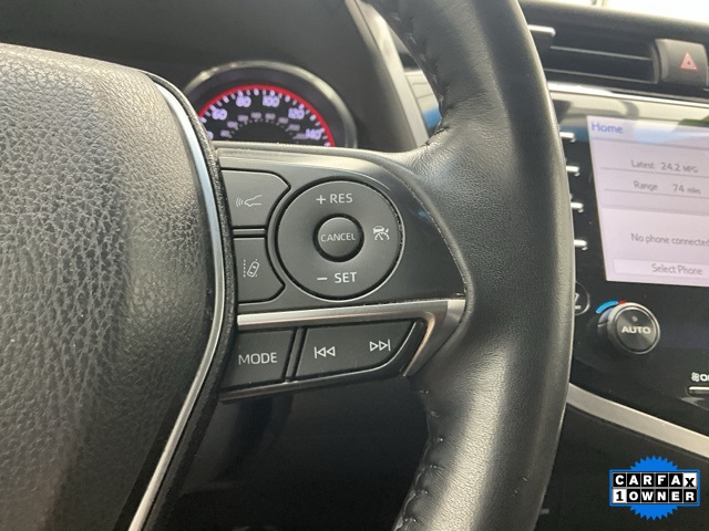 Vehicle image 26 of 30
