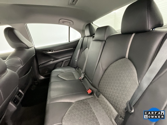 Vehicle image 9 of 30