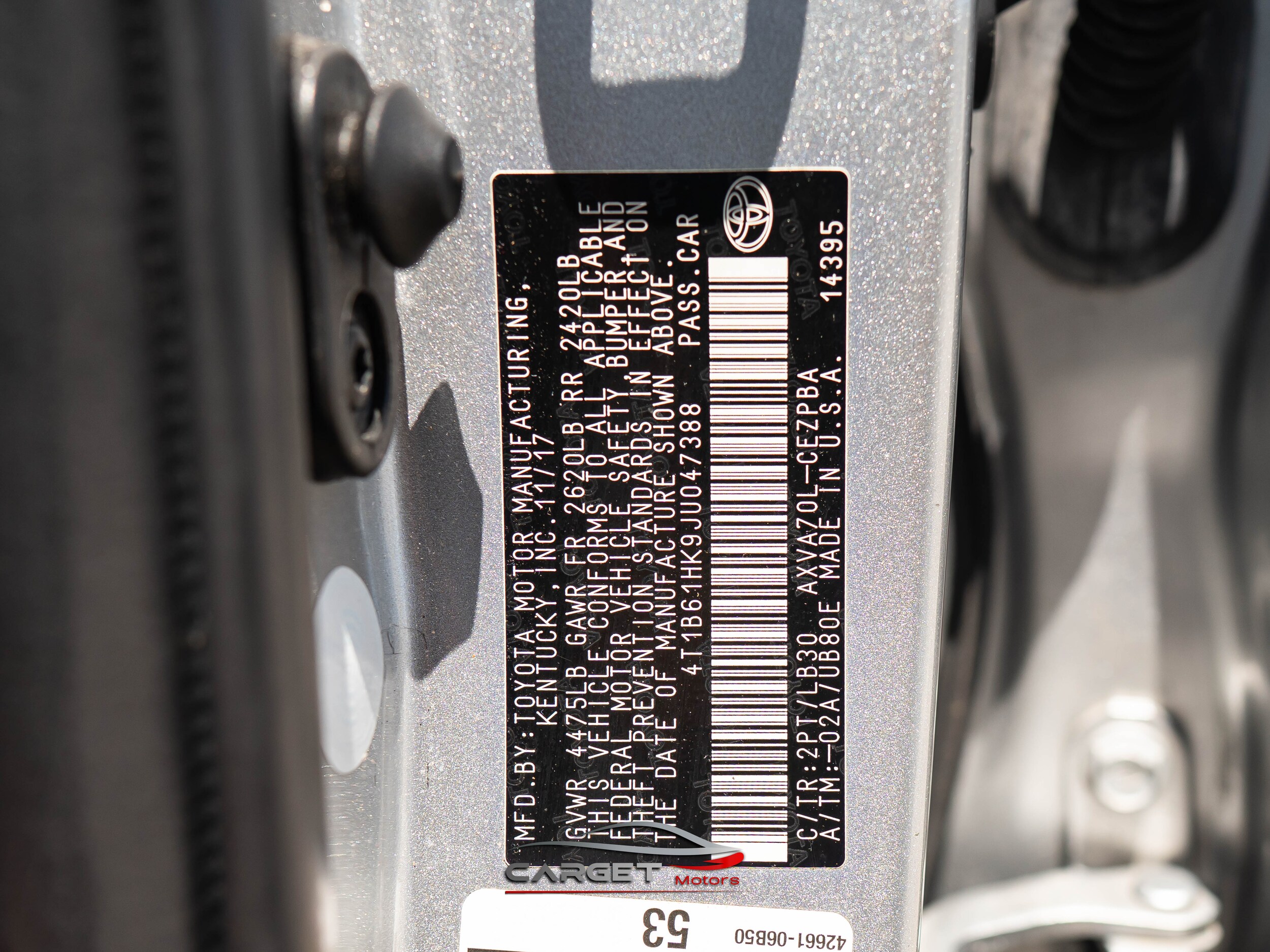 Vehicle image 46 of 48