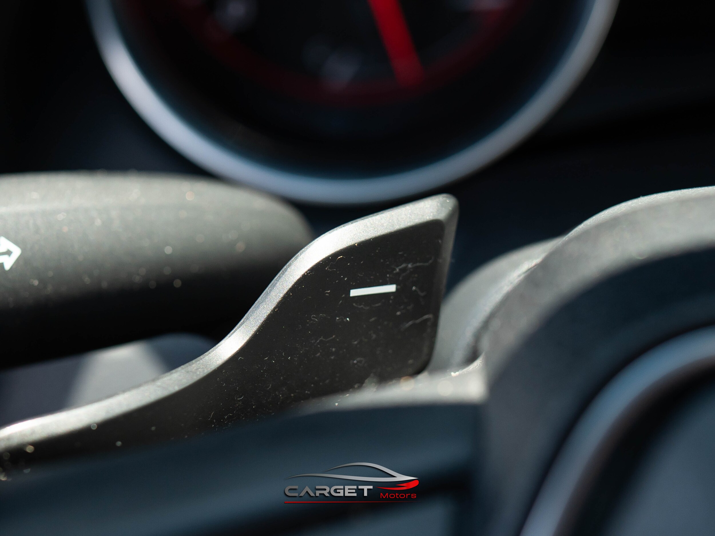 Vehicle image 25 of 48