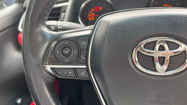 Vehicle image 28 of 30