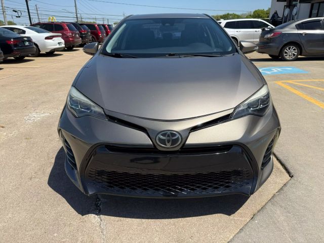 Vehicle image 4 of 48