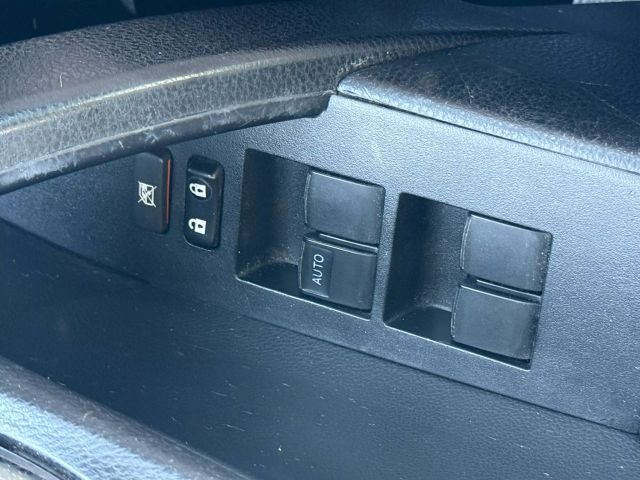 Vehicle image 38 of 48