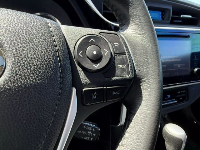 Vehicle image 28 of 48