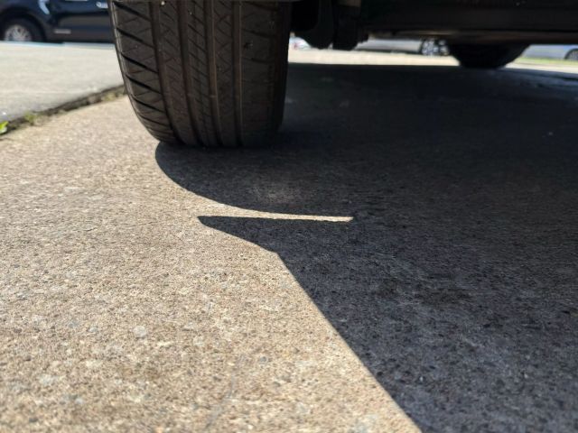 Vehicle image 44 of 48