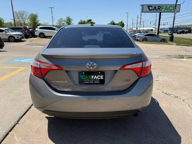 Vehicle image 10 of 48