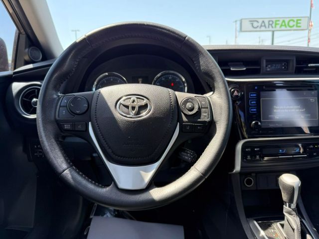 Vehicle image 27 of 48