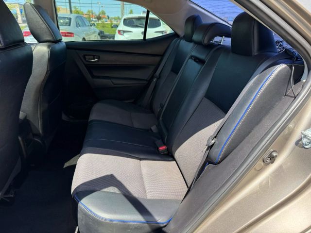 Vehicle image 20 of 48