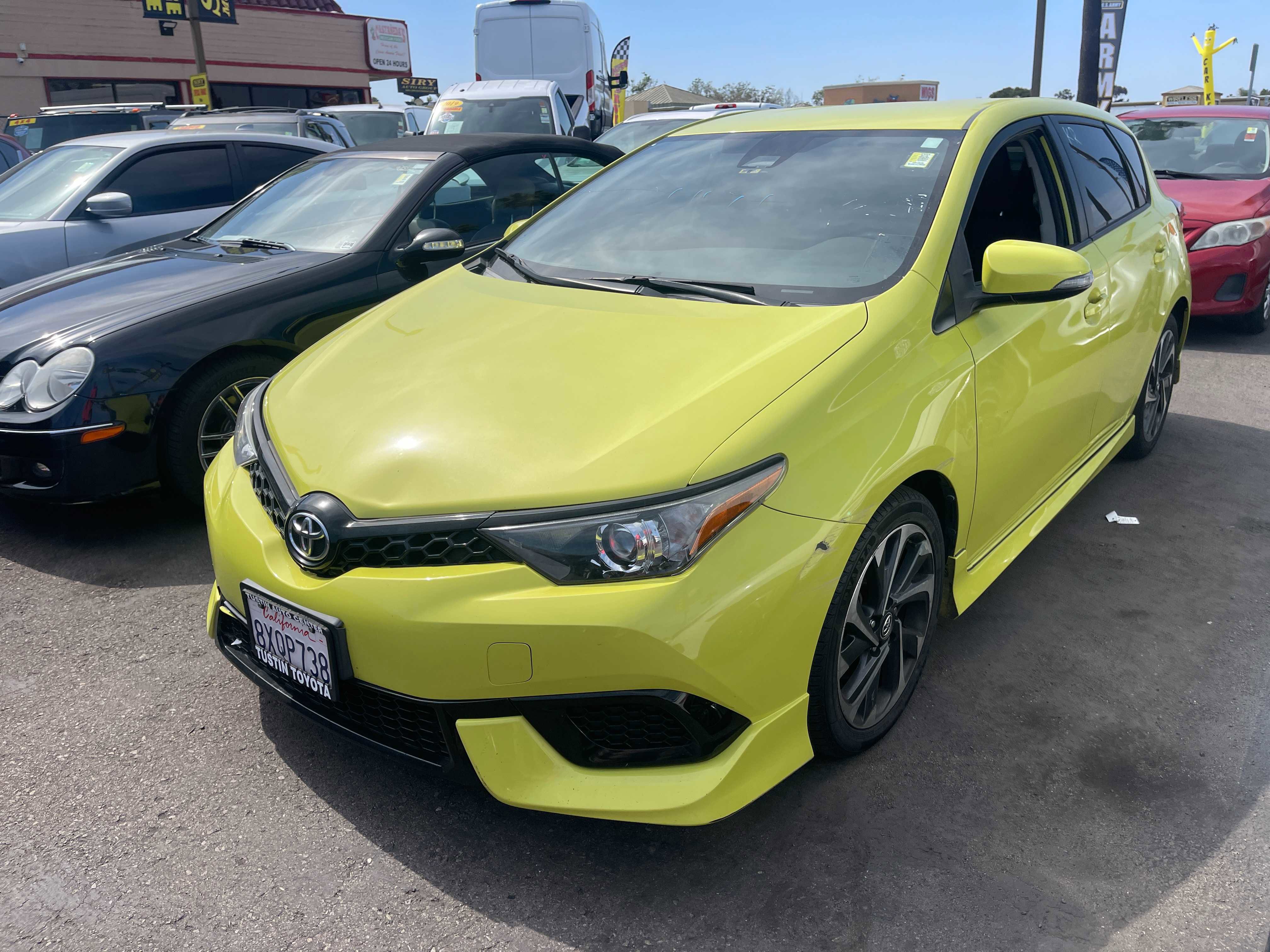 Vehicle image 1 of 4