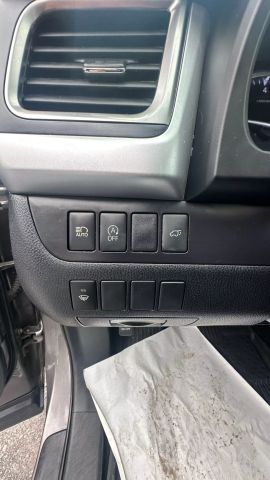 Vehicle image 48 of 50