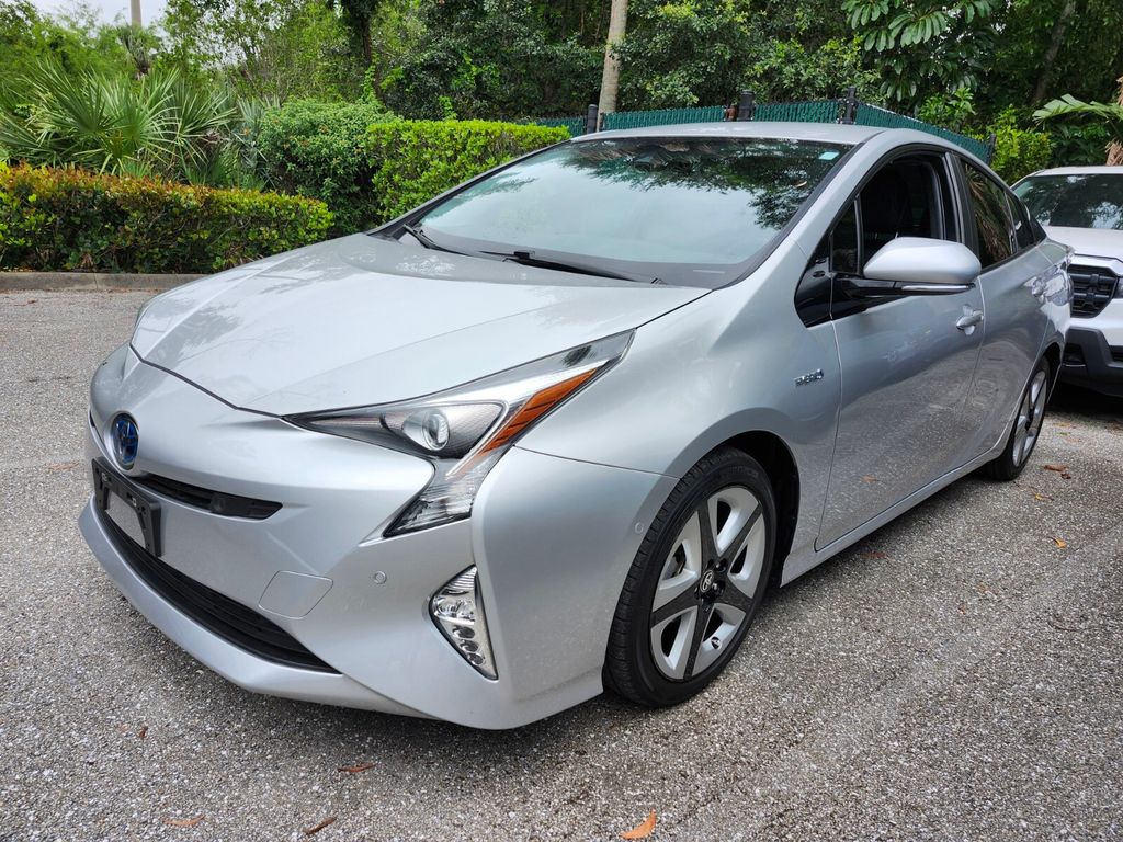 Vehicle image 1 of 31