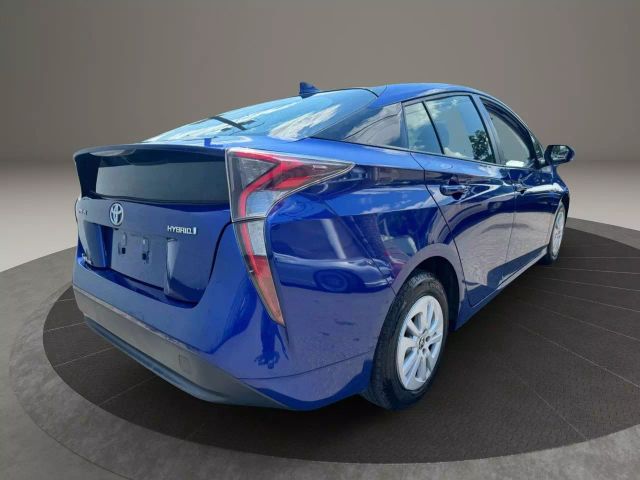 Vehicle image 5 of 28