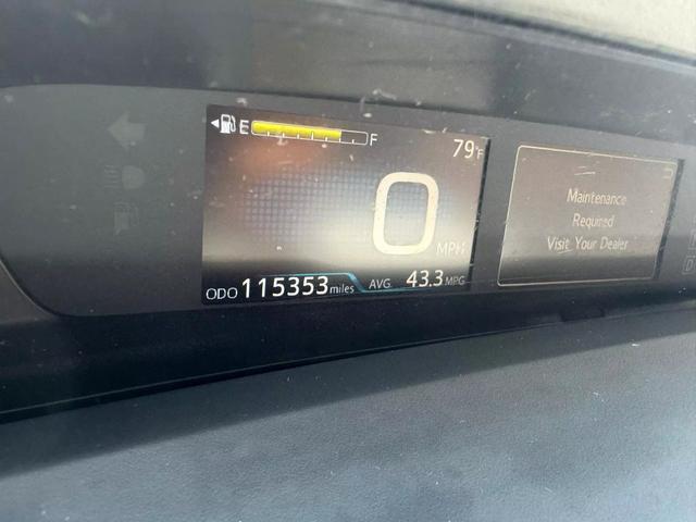 Vehicle image 16 of 28