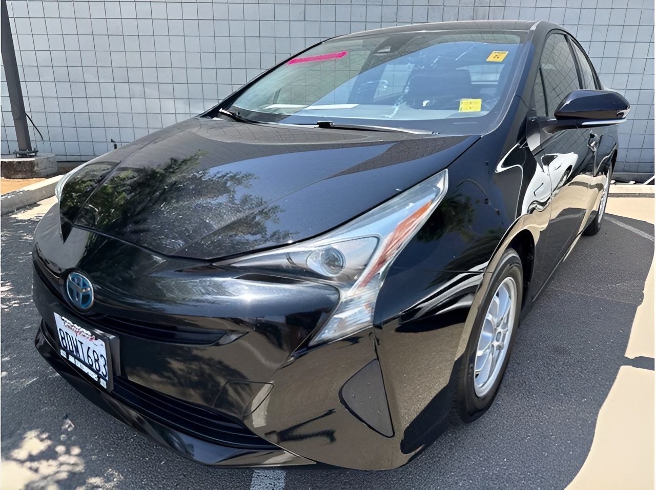 Vehicle image 18 of 20
