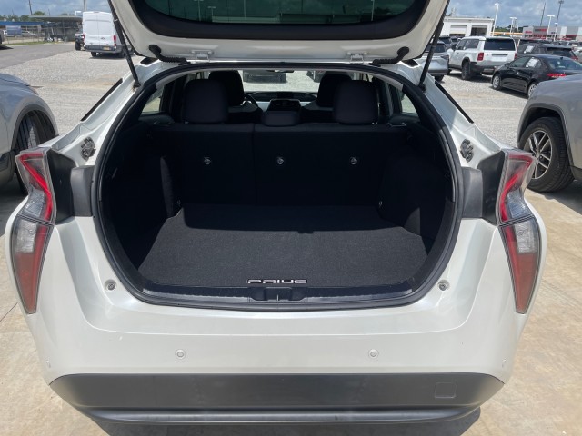 Vehicle image 6 of 14