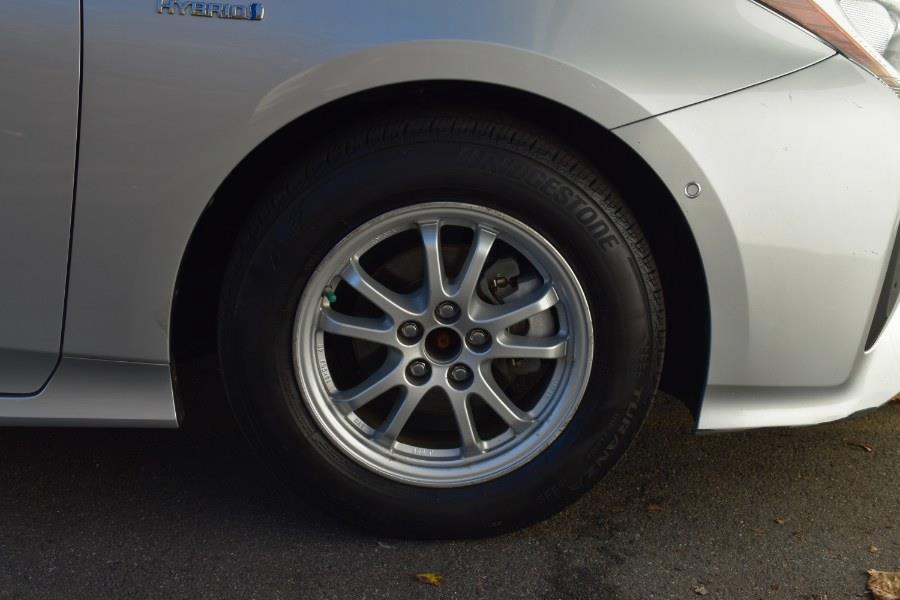 Vehicle image 15 of 36