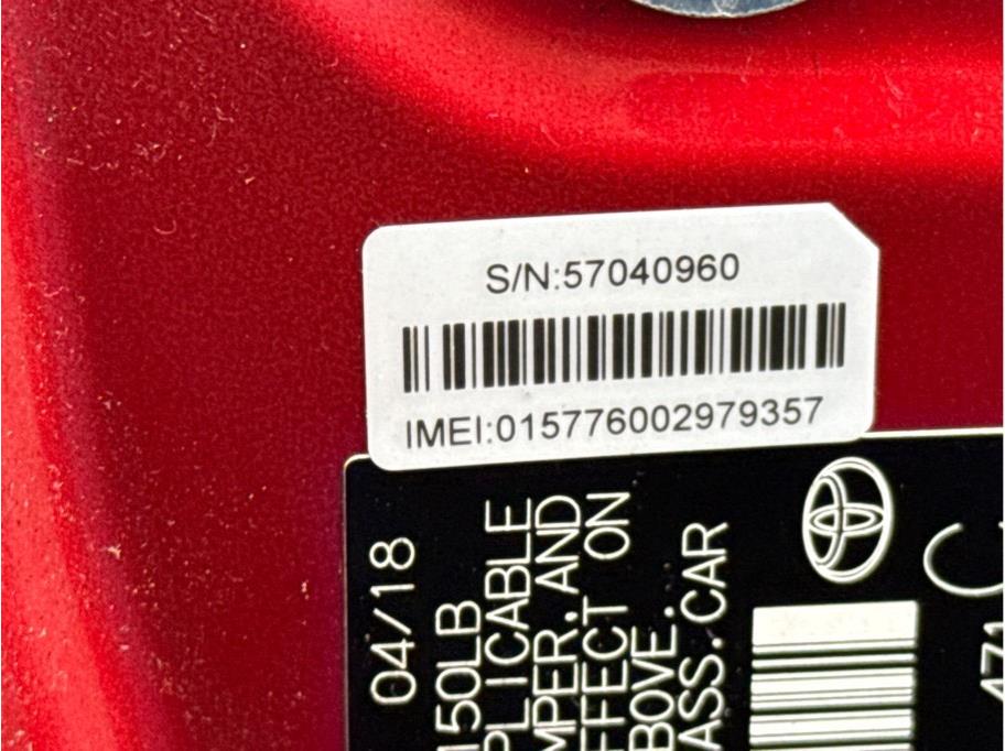 Vehicle image 21 of 28
