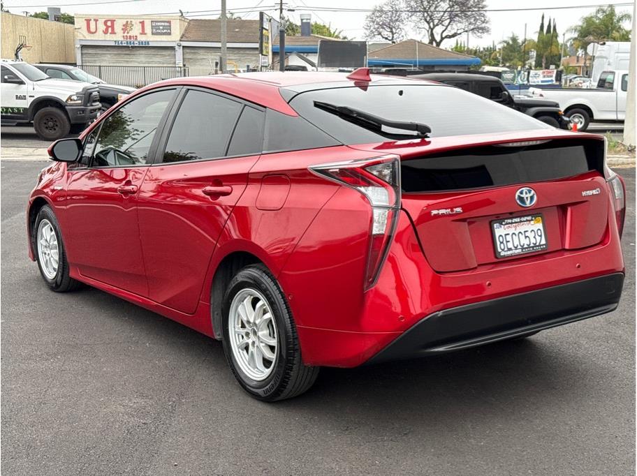 Vehicle image 6 of 28