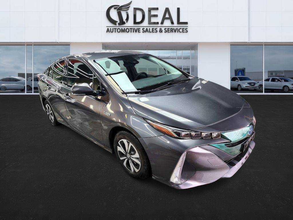 Vehicle image 2 of 16