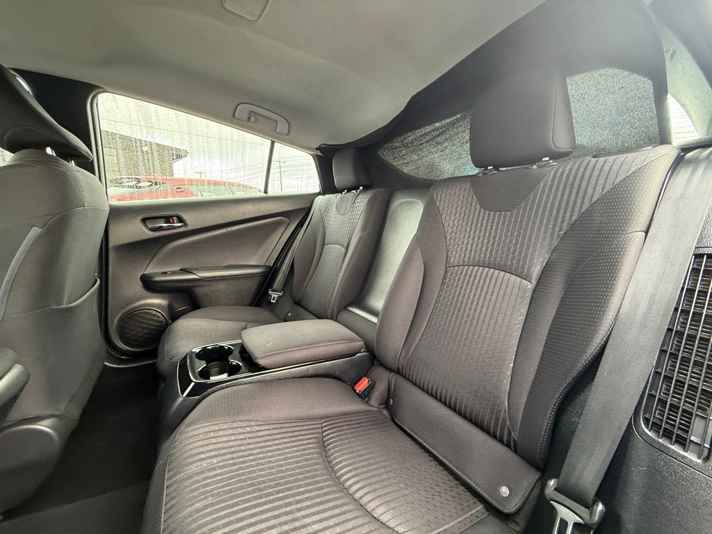 2018 Toyota Prius Prime Plus Image 12 of 31