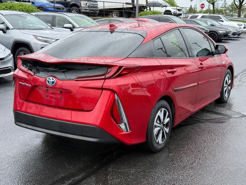Vehicle image 5 of 24