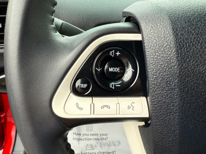 Vehicle image 13 of 24