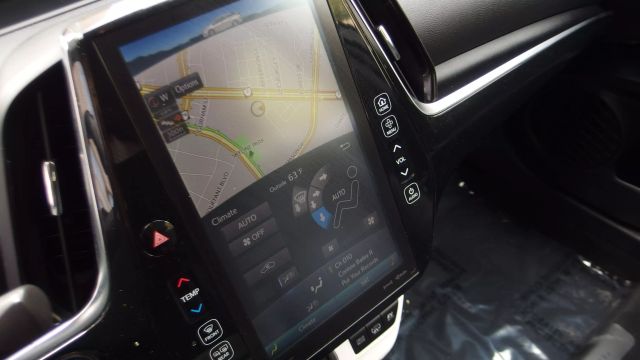 Vehicle image 56 of 59