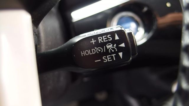 Vehicle image 49 of 59