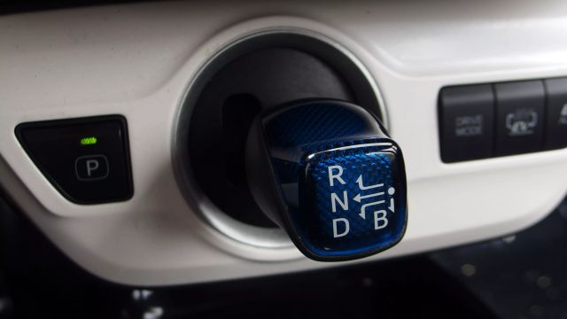 Vehicle image 51 of 59