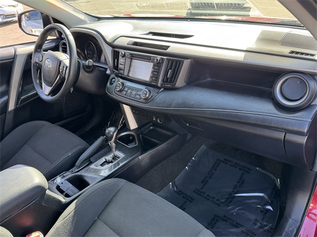 Vehicle image 9 of 32