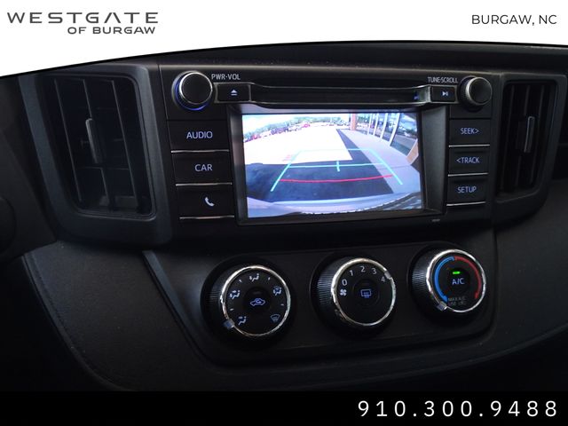 Vehicle image 20 of 28