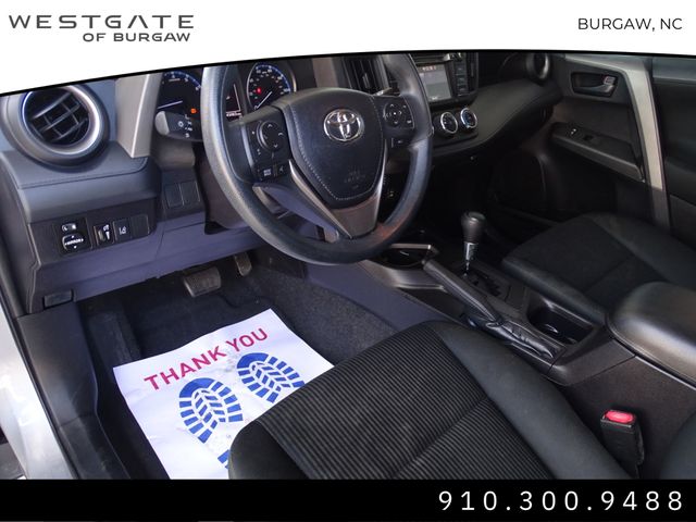Vehicle image 24 of 28