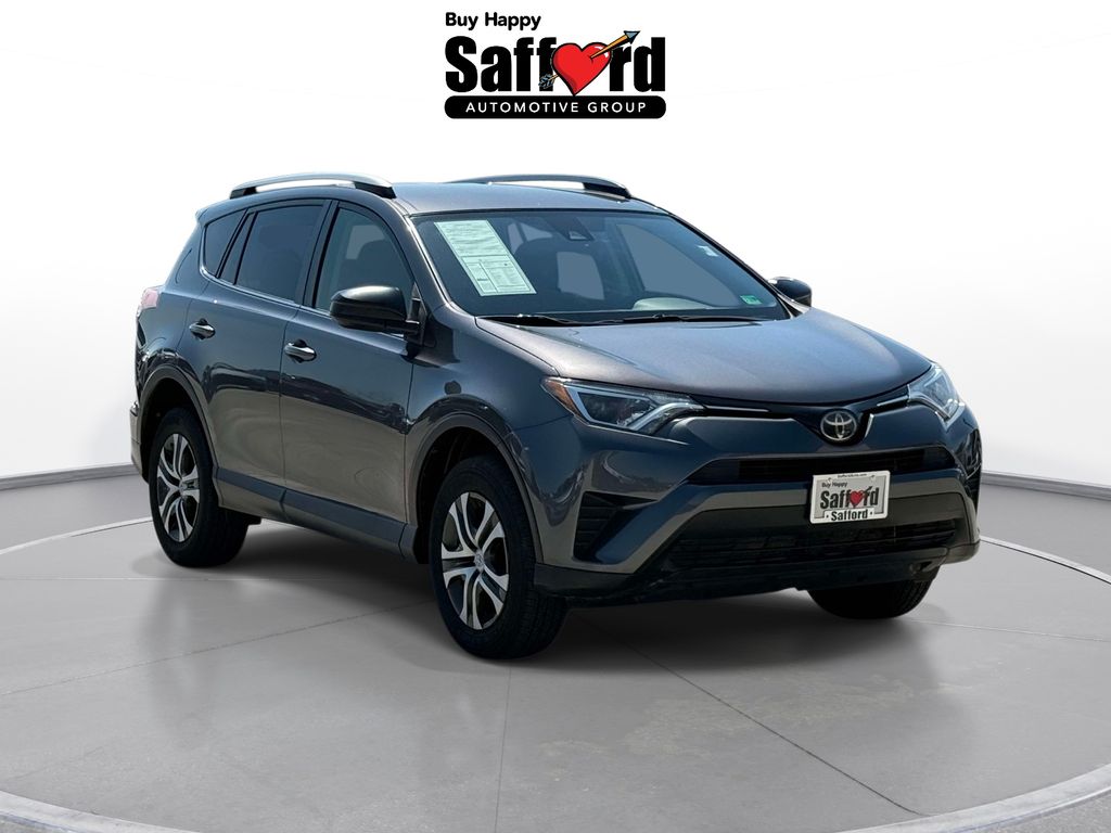 2018 Toyota RAV4 LE Image 3 of 33