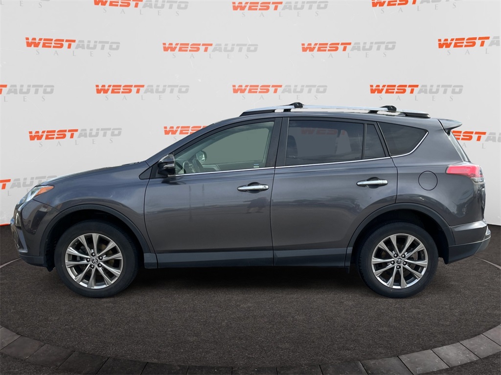 Vehicle image 8 of 36