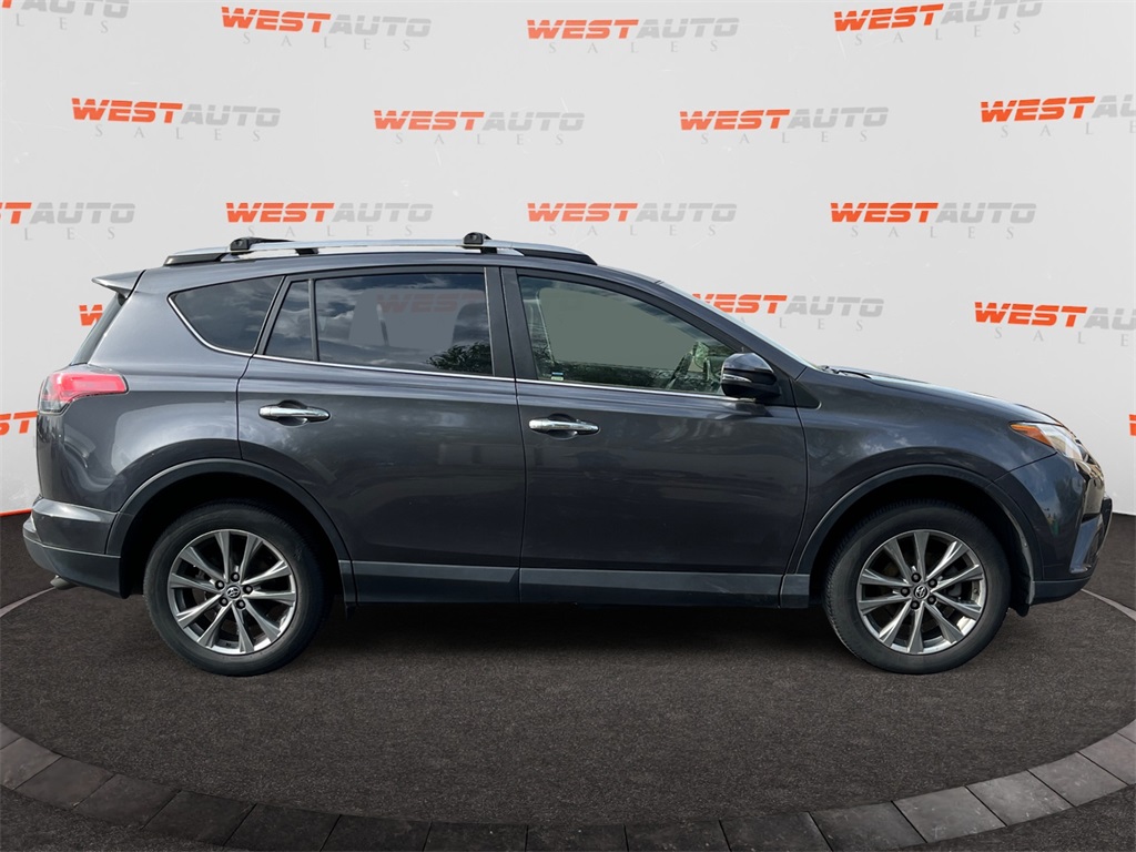 Vehicle image 4 of 36