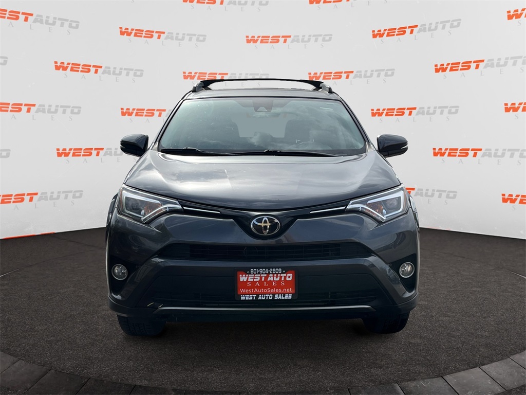 Vehicle image 2 of 36