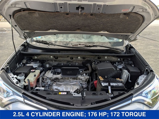 Vehicle image 34 of 35