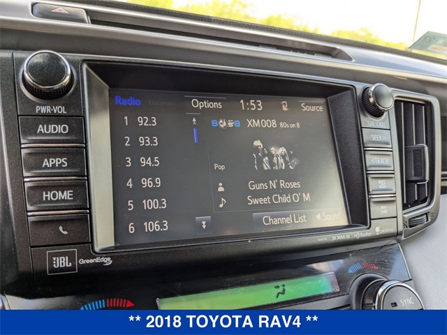 Vehicle image 23 of 35