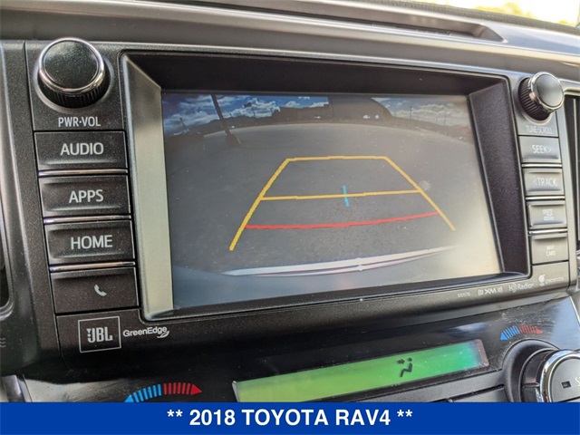 Vehicle image 22 of 35