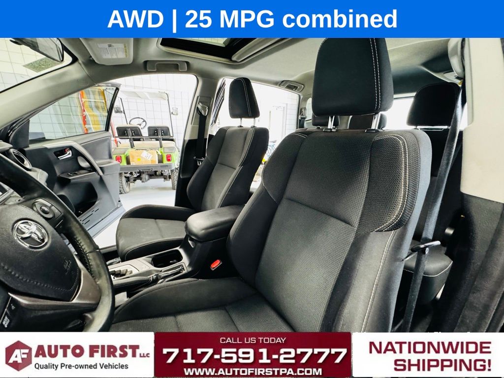 Vehicle image 9 of 24