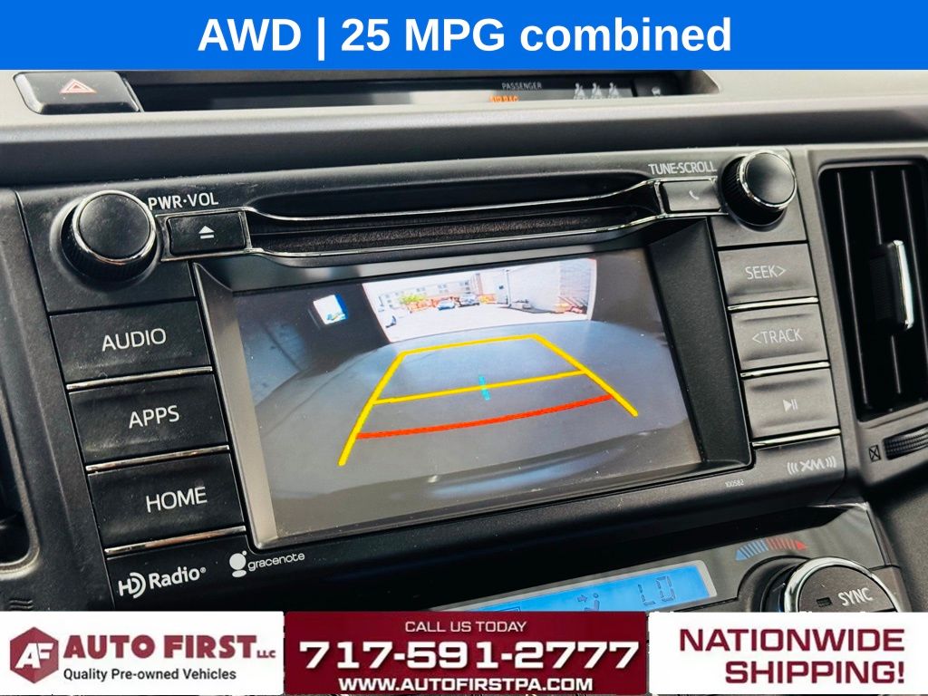Vehicle image 13 of 24