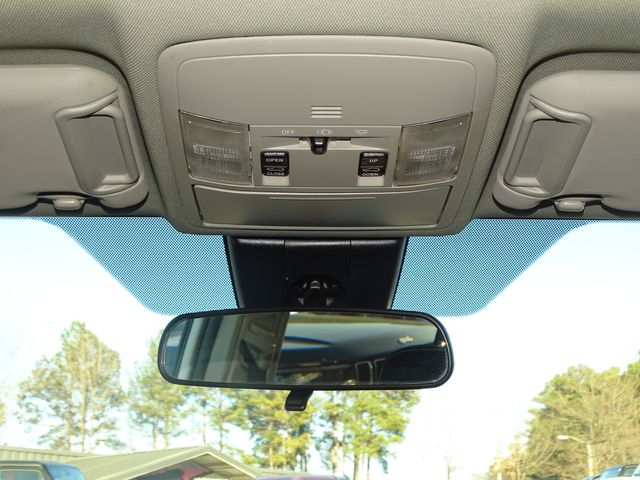 Vehicle image 34 of 45