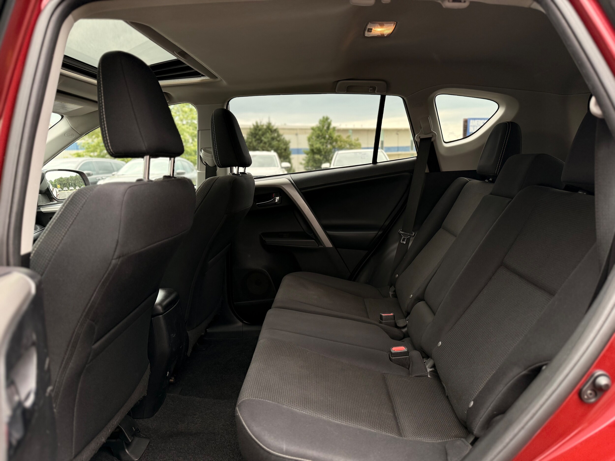 Vehicle image 15 of 35