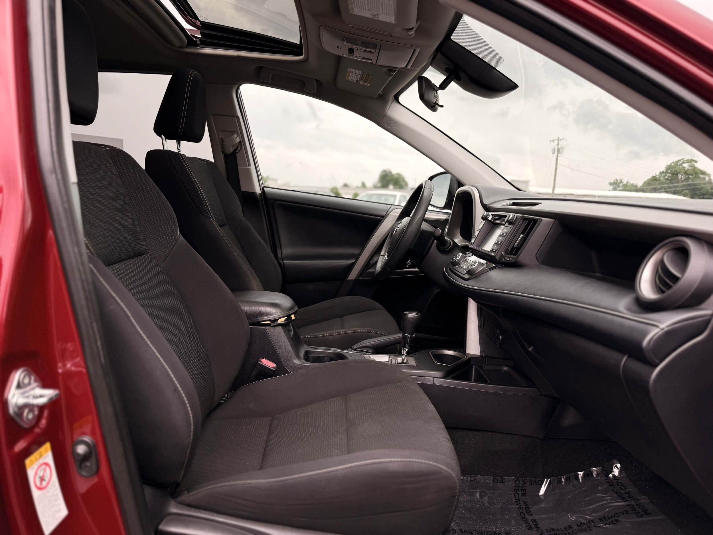 Vehicle image 19 of 35
