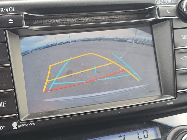 Vehicle image 11 of 34