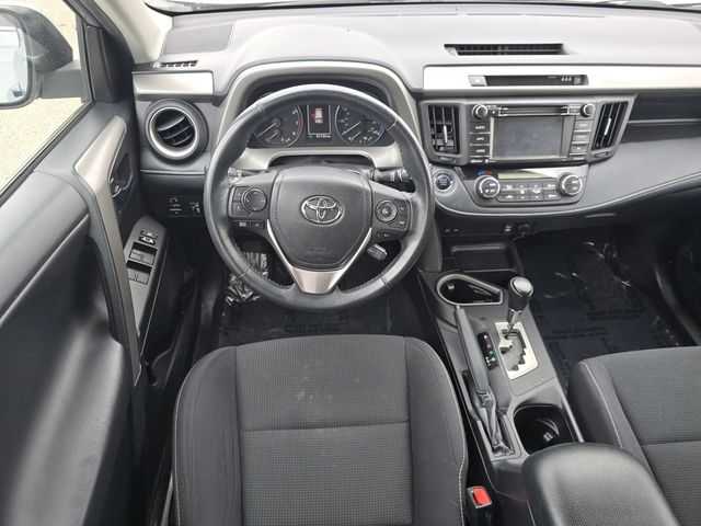 Vehicle image 29 of 34