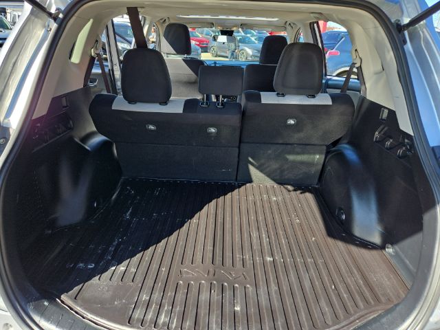 Vehicle image 25 of 27