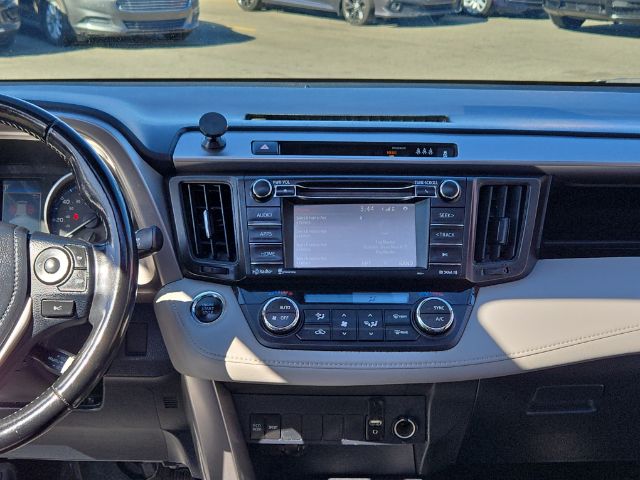 Vehicle image 18 of 27