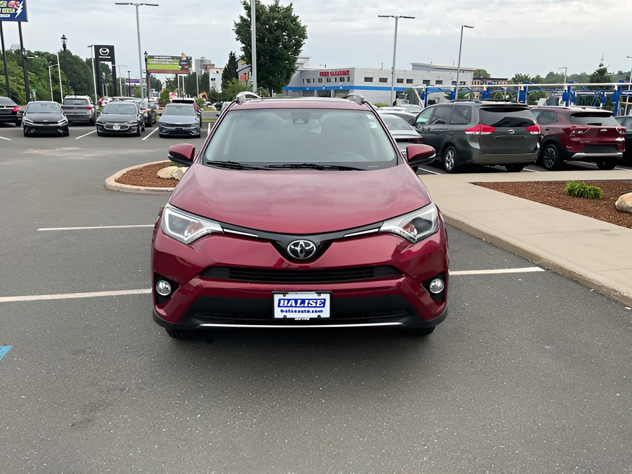 Vehicle image 15 of 18
