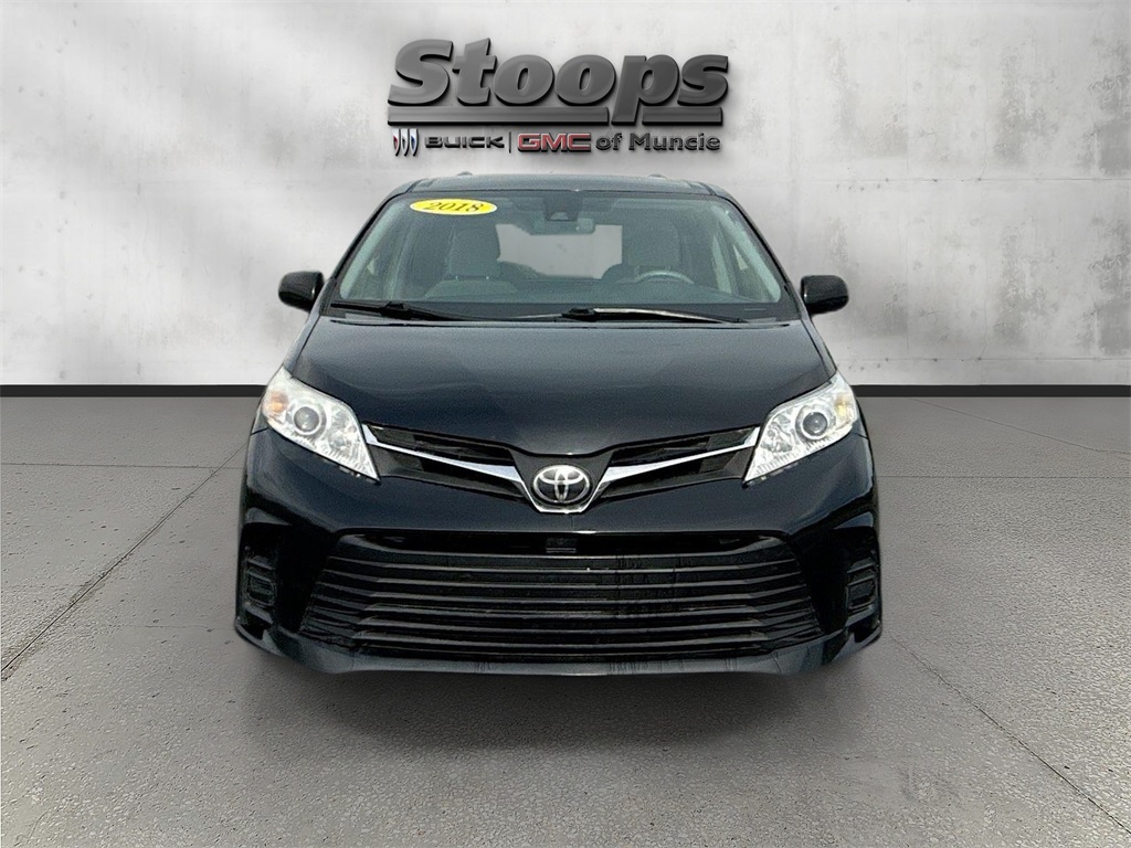 Vehicle image 2 of 27